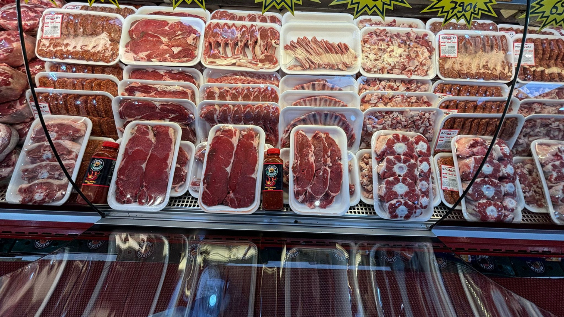 Doğal Et Kasap Beylikdüzü Yakuplu kasap tezgahı